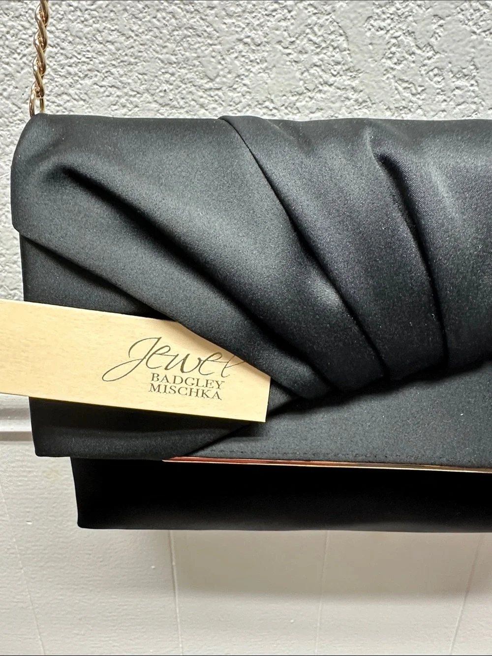 K164 Badgley Mischka Black Satin Knot-Front Evening Clutch Gold Chain Crossbody